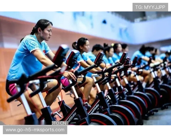 国家队教练组调整训练模块 聚焦短传渗透配合，国家队教练是谁