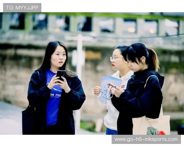 西南大学招聘考生奔跑入场，校方解释活动紧凑，西南大学招聘网2020