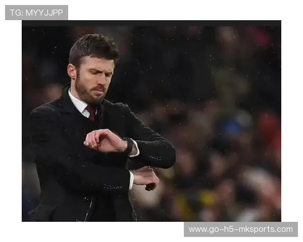 曼联稳步推进,卡里克力挺红魔逆袭热刺 曼联稳步推进,卡里克力挺红魔逆袭热刺